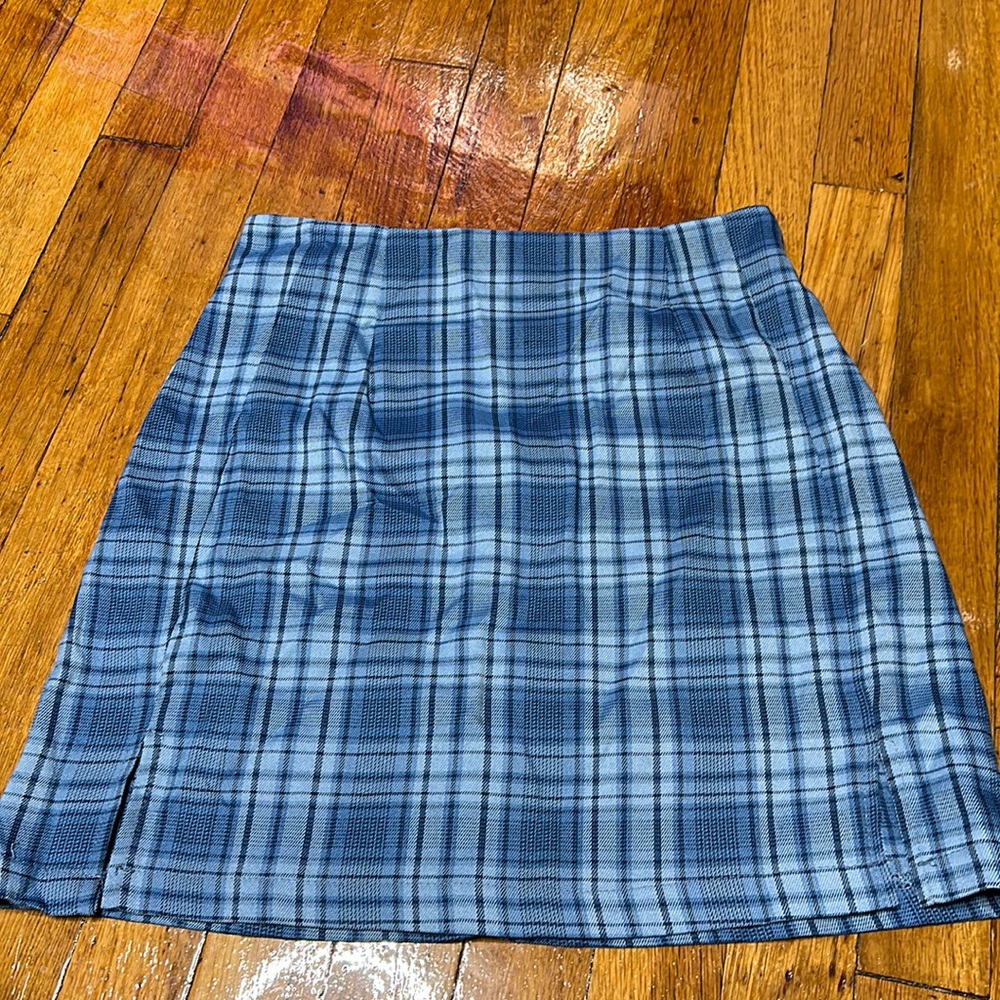 Slit skirt